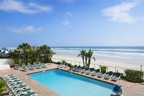 daytona beach hotels near pier.